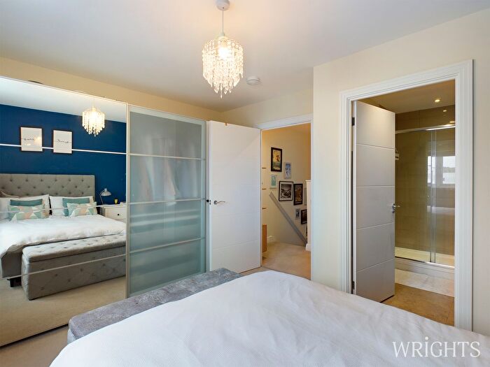 2 Bedroom Flat To Rent In Bessemer Road, Welwyn Garden City, AL7