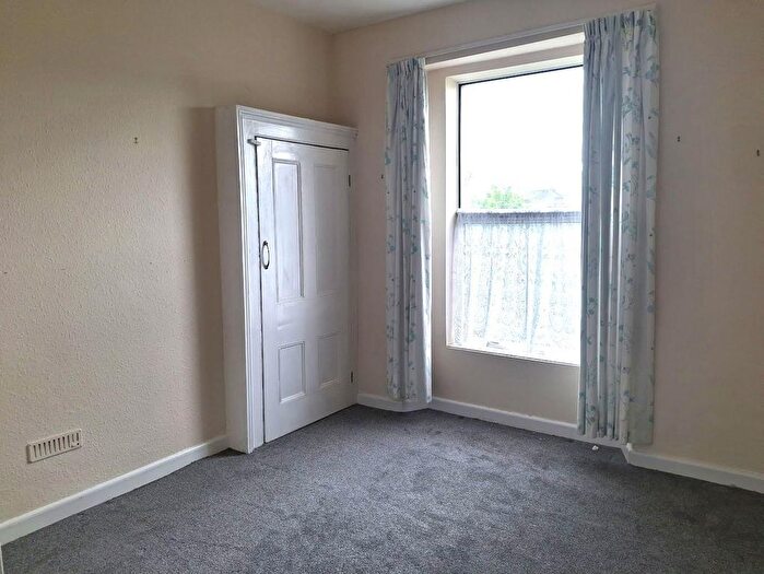 1 Bedroom Flat To Rent In Lisson Grove, Mutley, Plymouth, PL4