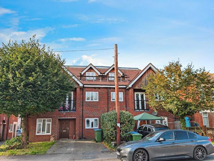 2 Bedroom Apartment To Rent In Arthur Road, Southampton, SO15