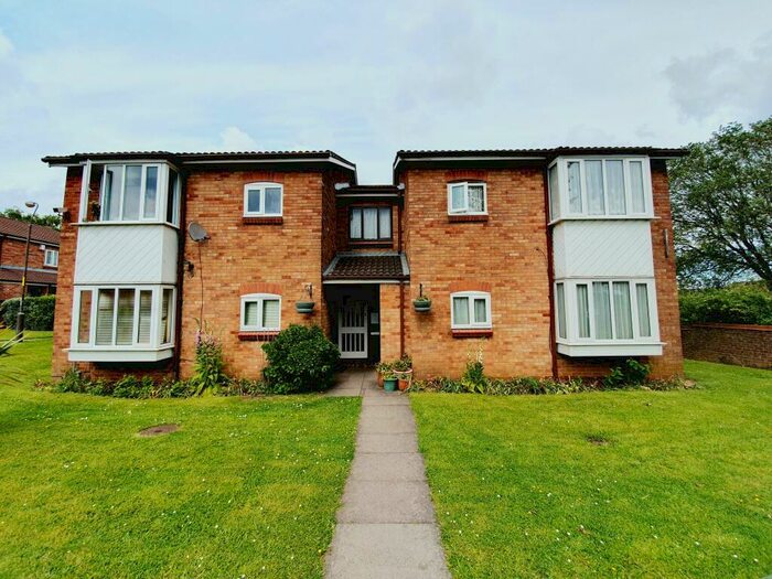 Studio To Rent In Windsor View, Birmingham, B32