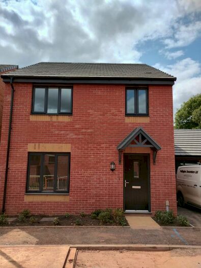 4 Bedroom Detached House To Rent In Viking Grove, Exeter, EX1