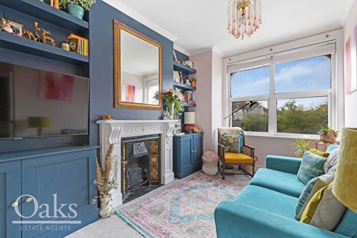 2 Bedroom Maisonette To Rent In Piquet Road, Penge, SE20