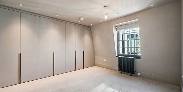 4 Bedroom Terraced House To Rent In North Audley Street, Marble Arch, W1K