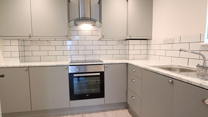 1 Bedroom Flat To Rent In Stephen Road, Headington, Oxford, OX3