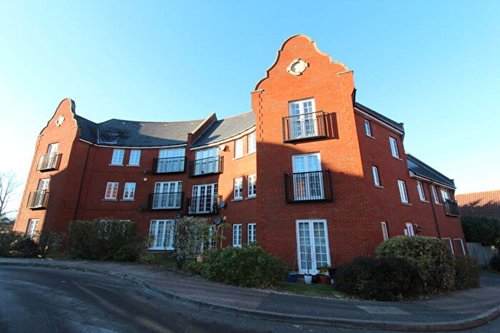 2 Bedroom Apartment To Rent In Osborne Heights, Warley, CM14
