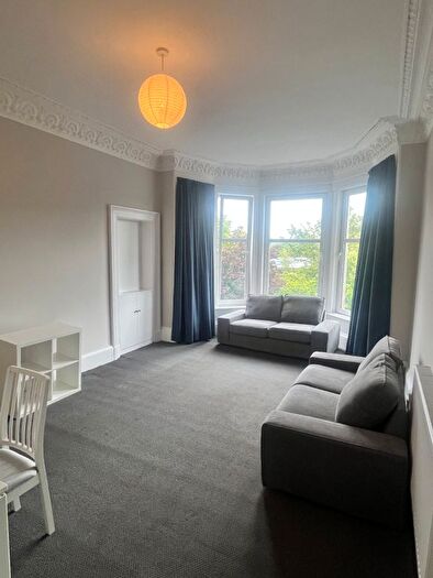 5 Bedroom Flat To Rent In Parkside Terrace, Edinburgh, EH16