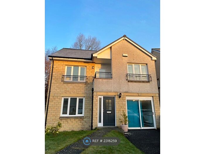 5 Bedroom Detached House To Rent In Loch Venachar Gardens, Glenrothes, KY6