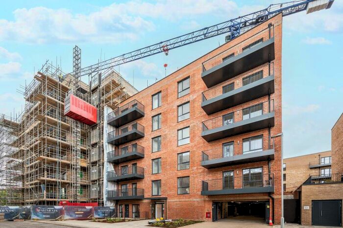 2 Bedroom Flat To Rent In Dock, Woolwich, London, SE28