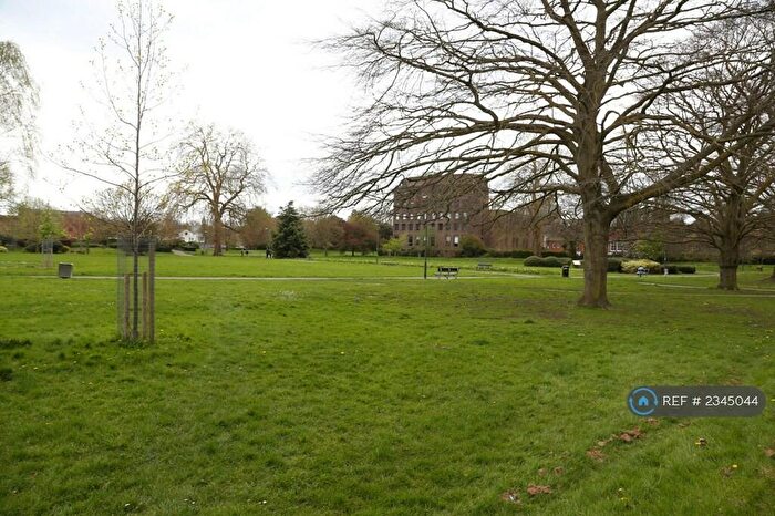 1 Bedroom Flat To Rent In Wilberforce Mews, Maidenhead, SL6