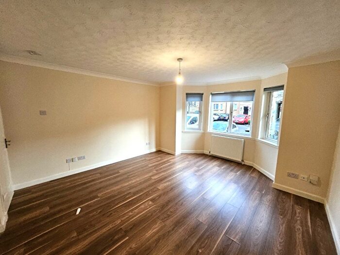 2 Bedroom Flat To Rent In Easter Dalry Drive, Dalry, Edinburgh, EH11