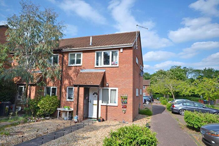 1 Bedroom Cluster House For Sale In Bercham, Two Mile Ash, Milton Keynes, Buckinghamshire, MK8