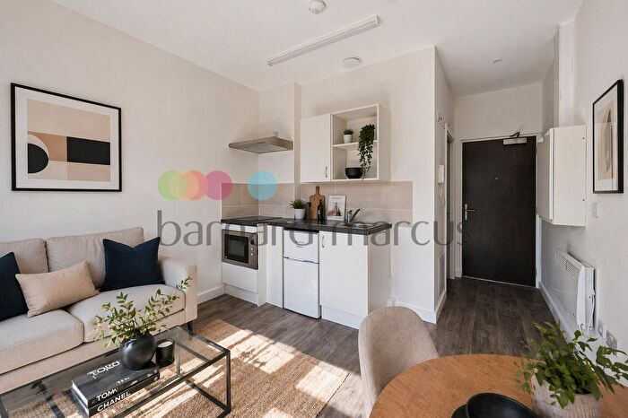 Studio To Rent In Purley Way, Croydon, CR0