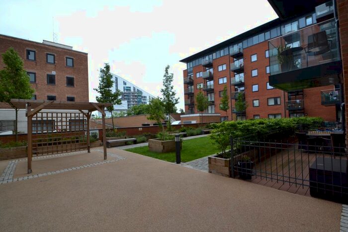 1 Bedroom Apartment To Rent In Ringers Road, Bromley, Greater London, BR1