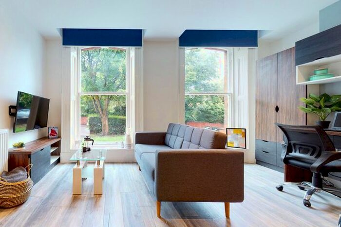 Studio To Rent In Hyde Terrace, Leeds, LS2