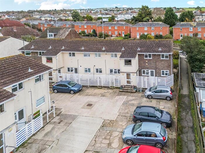 1 Bedroom Apartment For Sale In Findlay Place, Swanage, BH19
