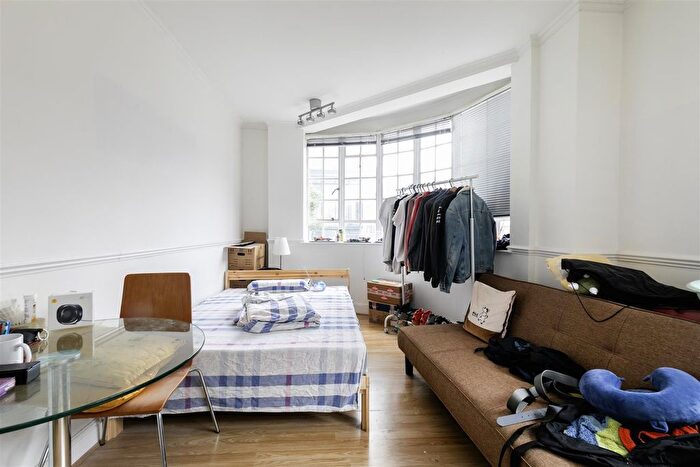 1 Bedroom Flat To Rent In Sloane Avenue, SW3