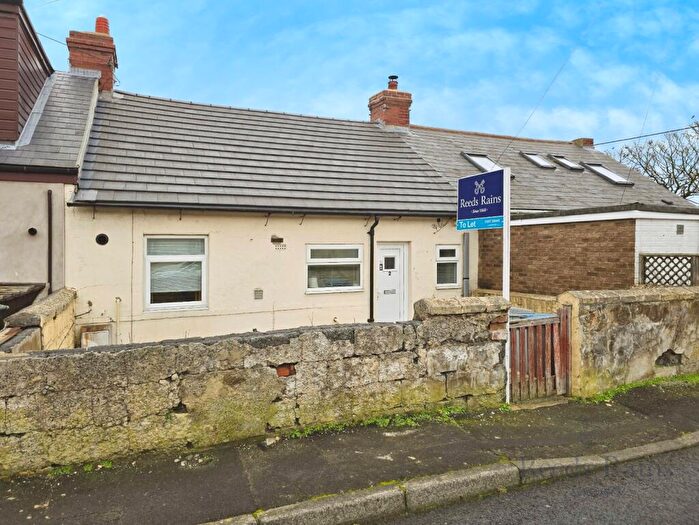2 Bedroom Bungalow For Sale In Fourth Street, Pont Bungalows, Consett, Durham, DH8