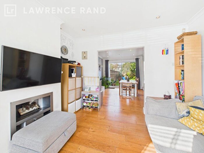 3 Bedroom Property To Rent In Woodlands Avenue, Ruislip, HA4
