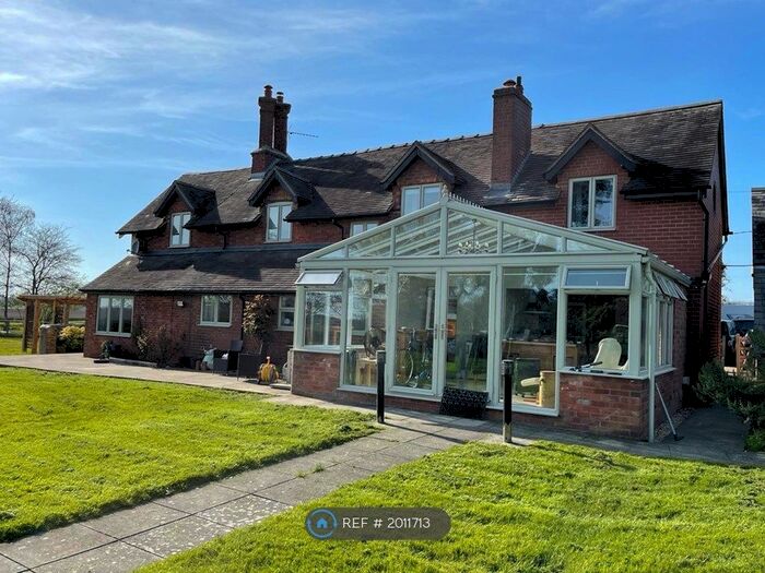 3 Bedroom Detached House To Rent In Wolverton Fields, Norton Lindsey, Warwick, CV35