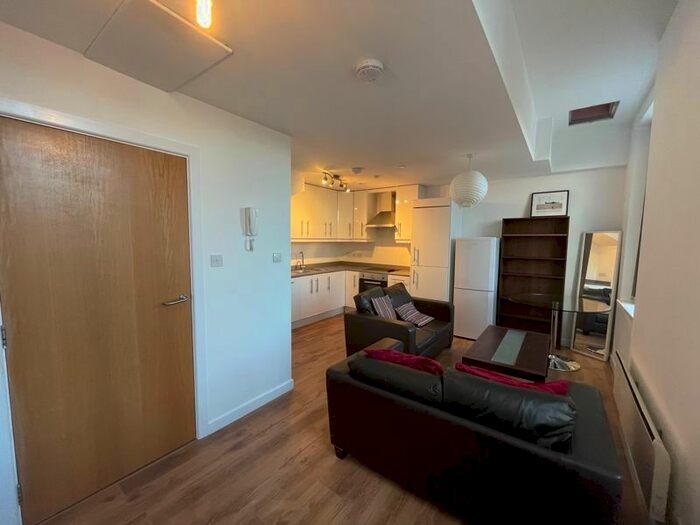 1 Bedroom Flat To Rent In Grainger Street, Newcastle Upon Tyne, NE1