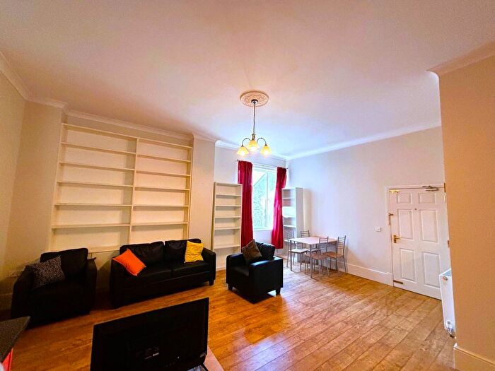 2 Bedroom Flat For Sale In Llys Ardwyn, Aberystwyth, SY23