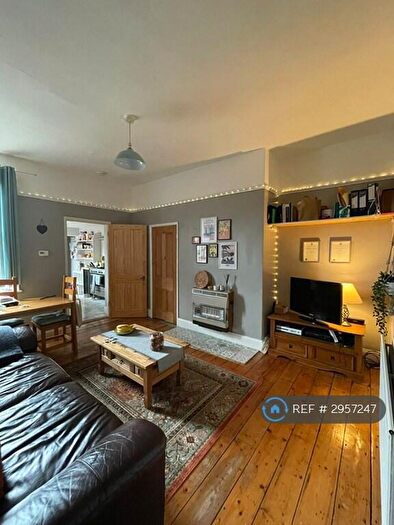 2 Bedroom Flat To Rent In Elswick, Newcastle Upon Tyne, NE4