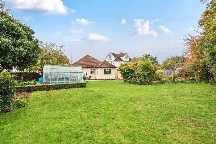 3 Bedroom Bungalow For Sale In Haytor Park, Stoke Bishop, Bristol, BS9