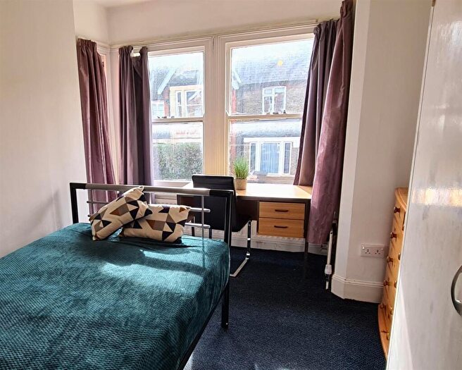 1 Bedroom House To Rent In Cherry Hinton Road, Cambridge, CB1