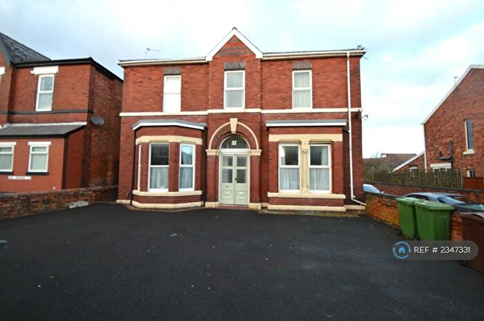 1 Bedroom Flat To Rent In Forest Road, Southport, PR8