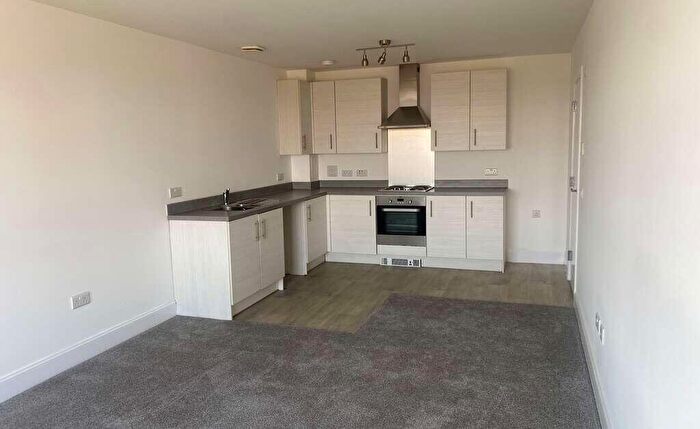 2 Bedroom Apartment To Rent In Carter Mews, Edinburgh, EH17