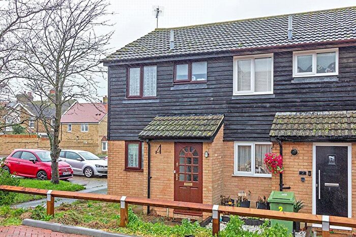 2 Bedroom End Of Terrace House To Rent In Nobel Close, Teynham, Sittingbourne, Kent, ME9