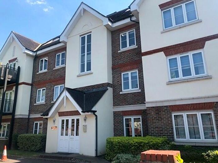 2 Bedroom Flat To Rent In Cheam Road, Sutton, SM1
