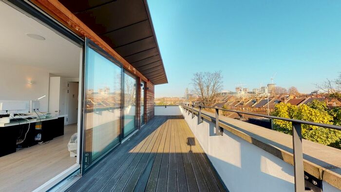 2 Bedroom Property To Rent In Penthouse, Loftus Road, London W12