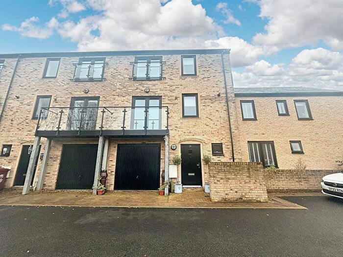 4 Bedroom Town House For Sale In Wilding Way, Padiham, BB12