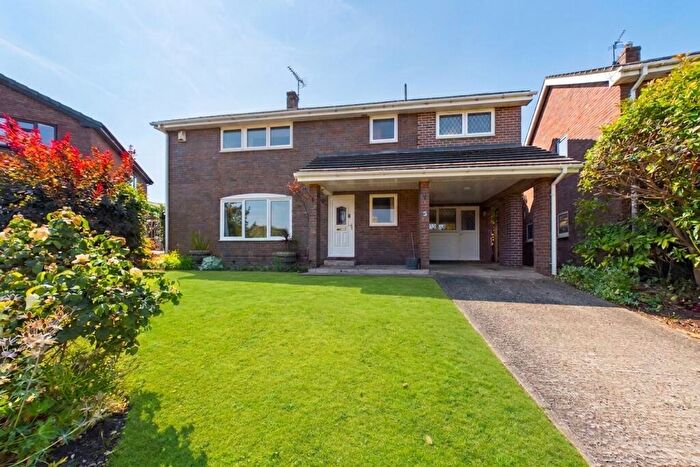 6 Bedroom Detached House For Sale In Cross Tree Close, Hawarden, CH5