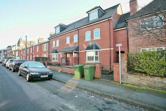 1 Bedroom Apartment To Rent In East Oxford Epc Rating C, OX4