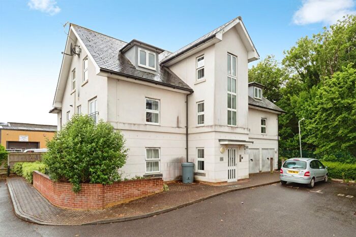2 Bedroom Flat For Sale In Tunnel Road, Tunbridge Wells, TN1