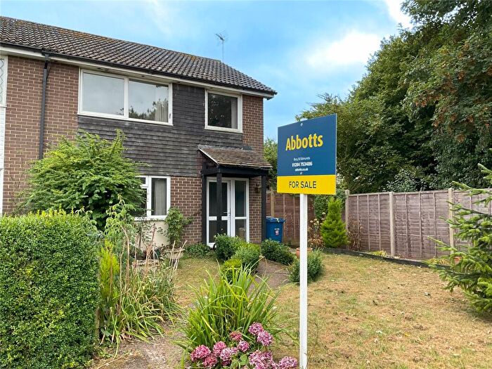 3 Bedroom Semi-Detached House For Sale In Hilltop Way, Stanton, Bury St. Edmunds, Suffolk, IP31