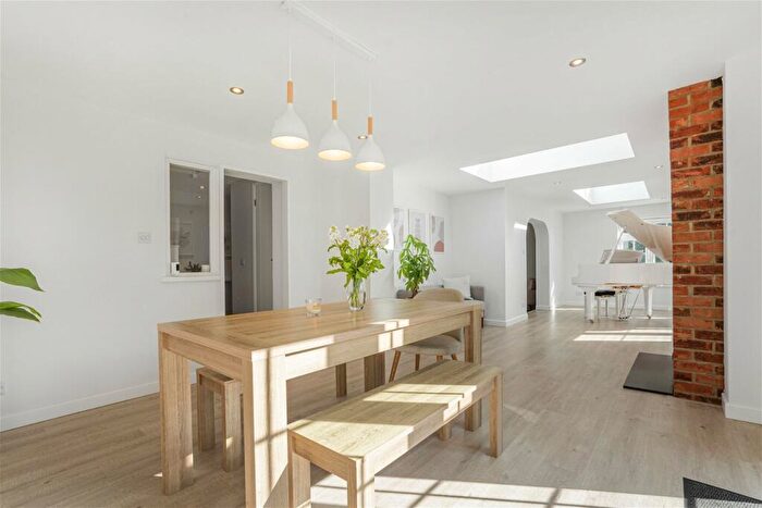 5 Bedroom Detached House For Sale In Little Orchard, Spellbrook, CM23