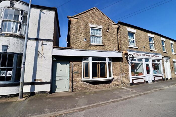 Semi Detached House For Sale In High Street, Holme On Spalding Moor, York, YO43