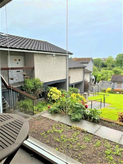 2 Bedroom Flat To Rent In Bridgend Court, Main Street, Perth, Perthsire, PH2