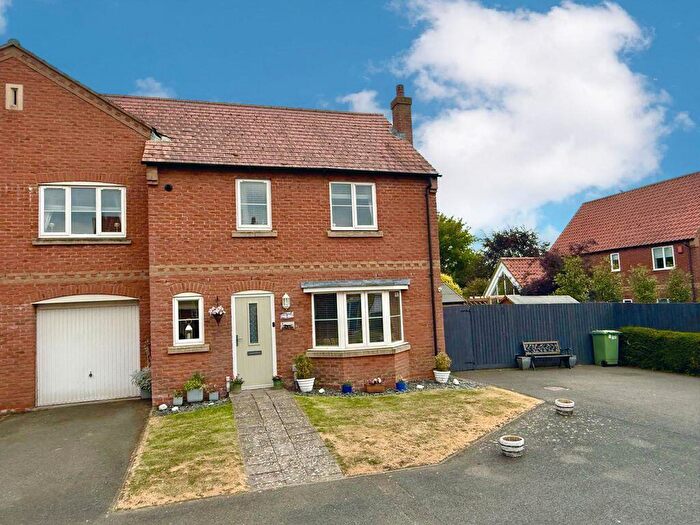 4 Bedroom Village House For Sale In Spacious Four Bedroom Home, NG33