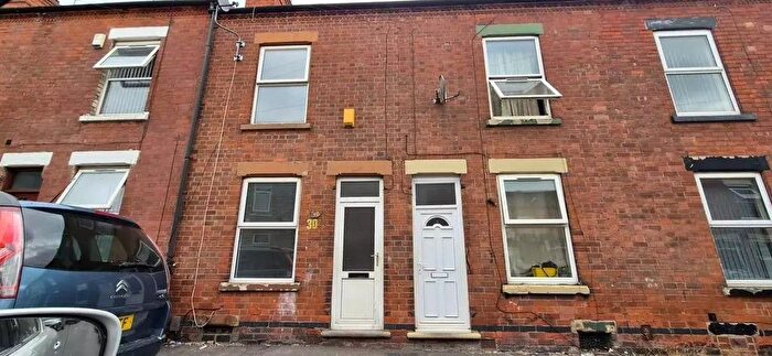 3 Bedroom Terraced House To Rent In Westwood Road, Nottingham, NG2