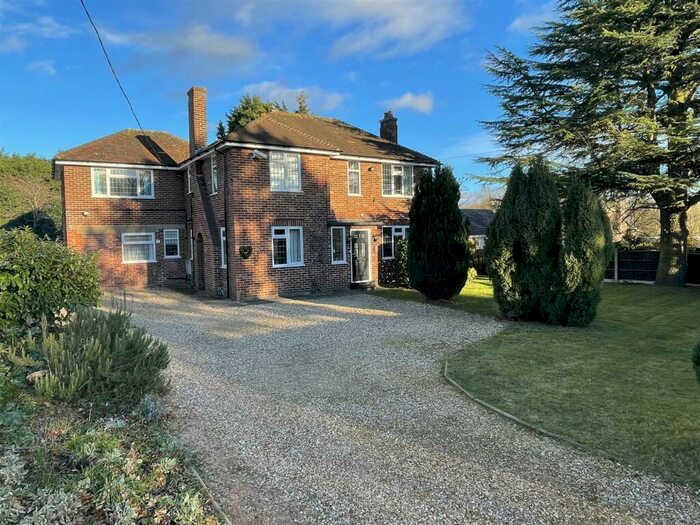 5 Bedroom Detached House For Sale In Moor Lane, Roughton, Woodhall Spa, LN10