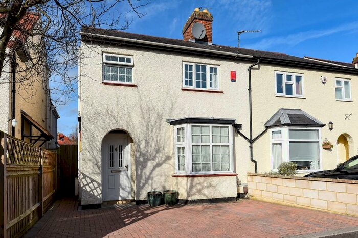 3 Bedroom Semi-Detached House To Rent In Summertown, Oxford, OX2