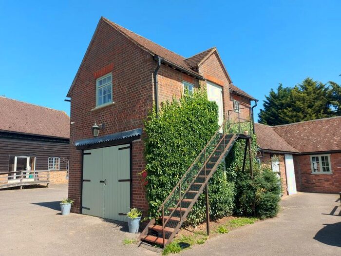 1 Bedroom Flat To Rent In The Studio, Shortgrove Manor, Kensworth, LU6