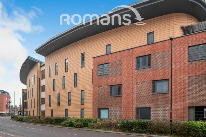 2 Bedroom Flat To Rent In Southern Road, Camberley, GU15