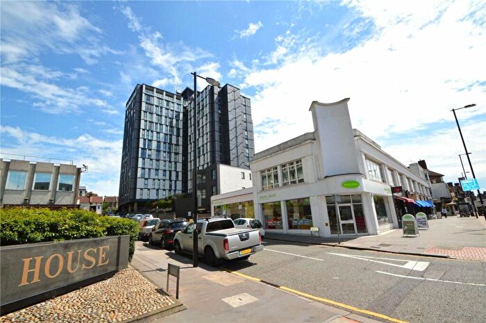 1 Bedroom Apartment To Rent In Masons Avenue, Croydon, CR0