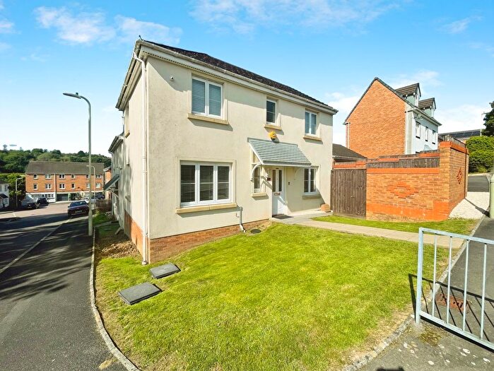 3 Bedroom Semi-Detached House For Sale In Underwood Place, Brackla, Bridgend, CF31