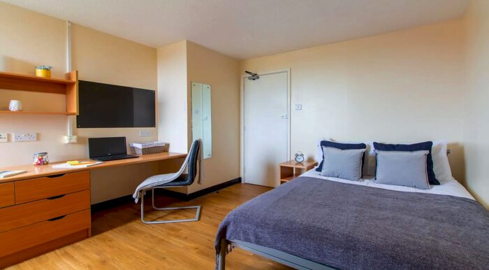 1 Bedroom Apartment To Rent In Welford Road, Leicester, LE2